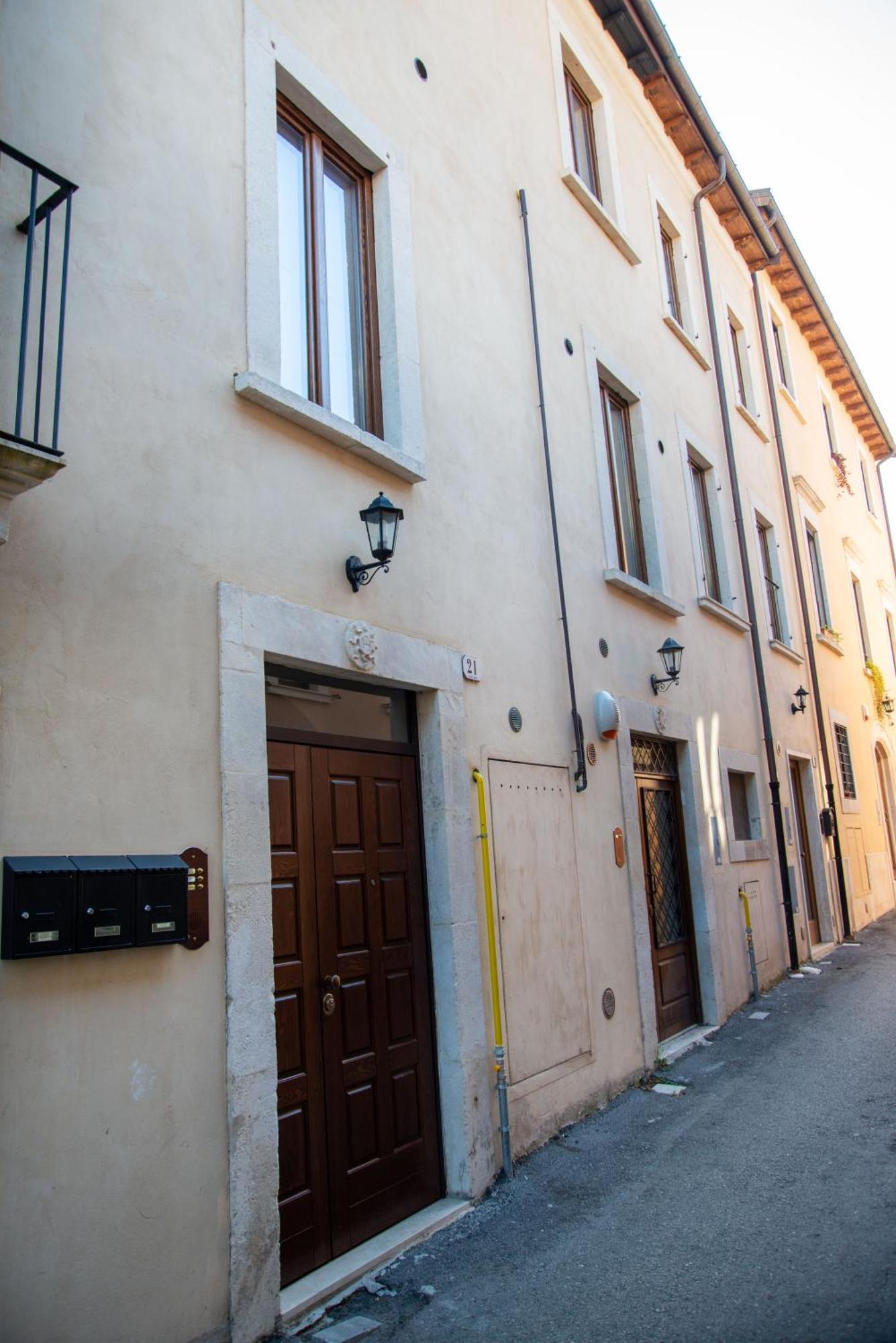Casa Fedele Apartment L'Aquila Exterior photo